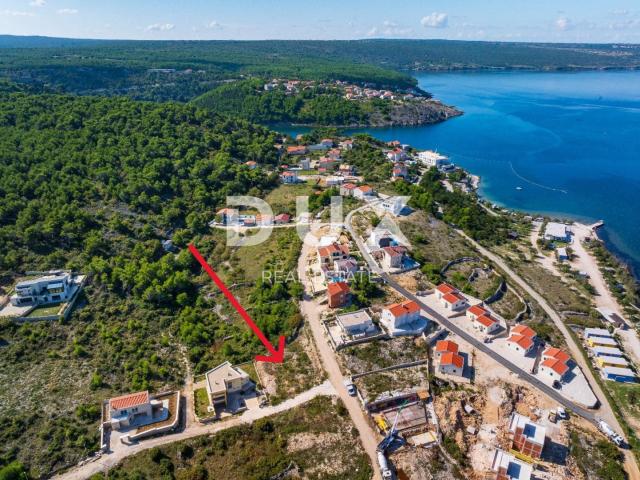 ZADAR, NOVIGRAD - Građevinski teren 150 m od mora