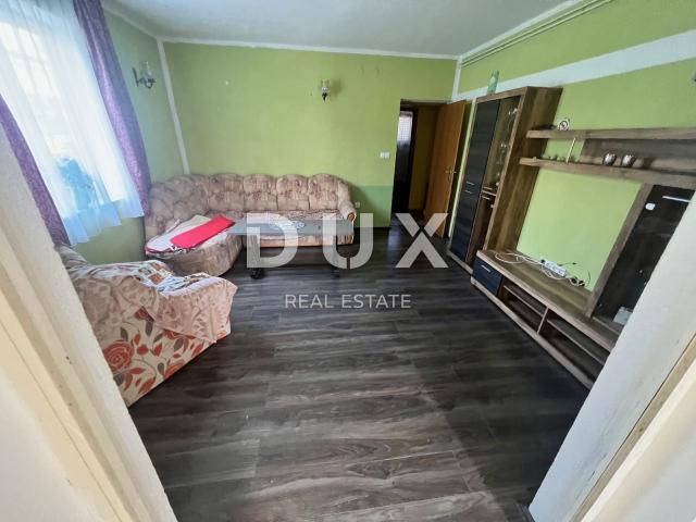 KRK (OKOLICA) - Prizemna etaža kuće (2 apartmana) sa vrtom