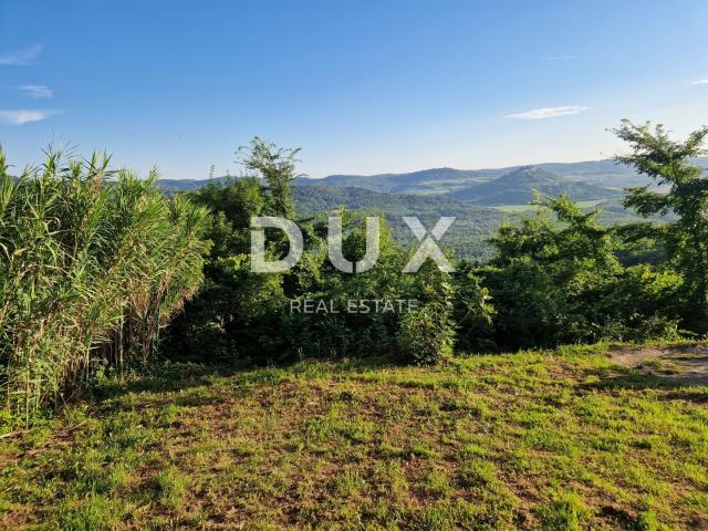 ISTRIA, LIVADE (surroundings) - Stone antiquities with a panoramic view