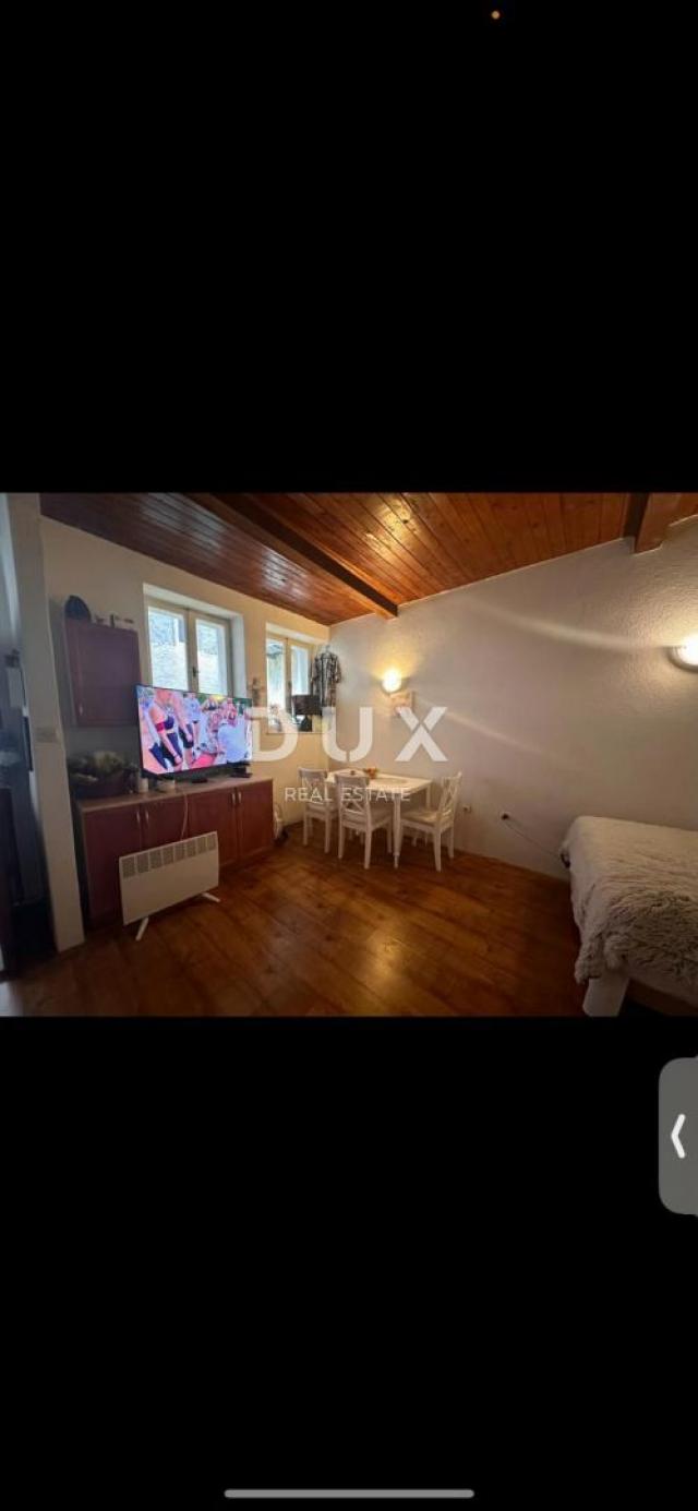 Business premise Rovinj, 38m2