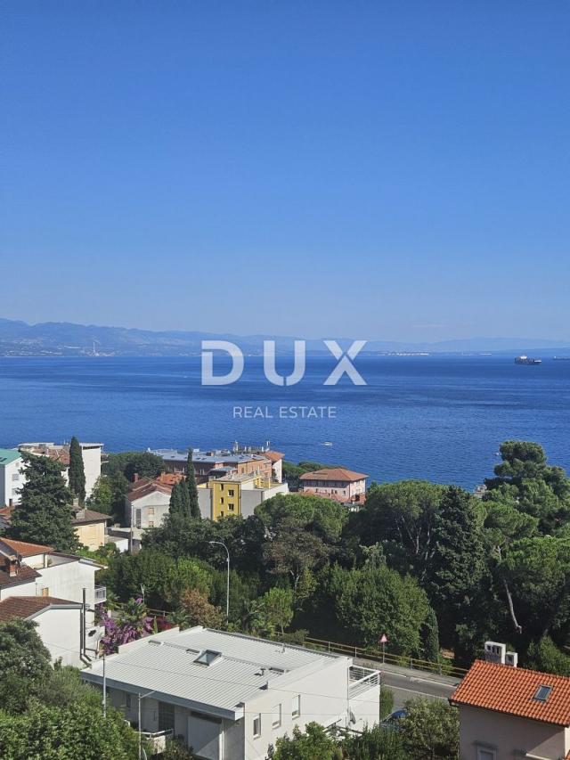 OPATIJA, CENTAR- dvoetažni penthouse 433m2 s panoramskim pogledom na more i krovnom terasom S2