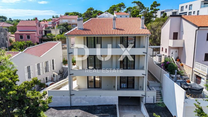 MALI LOŠINJ, CENTAR - Jedinstveni penthouse na 100m od mora!