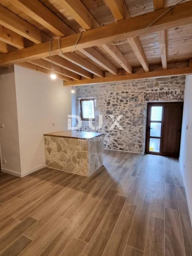 ZADAR, SKROČINI - Two renovated stone houses in a prime location