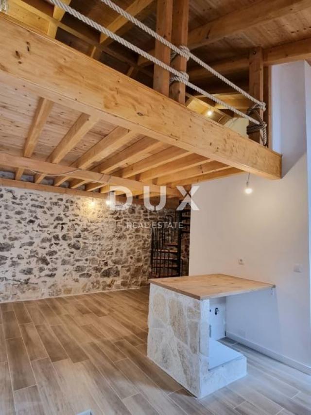 ZADAR, SKROČINI - Two renovated stone houses in a prime location