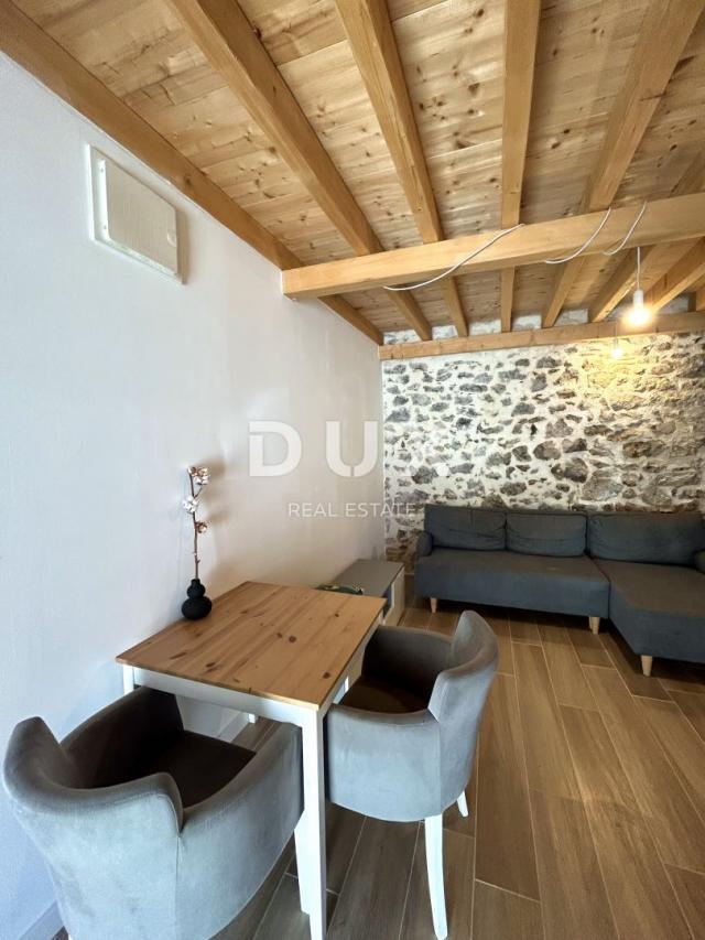 ZADAR, SKROČINI - Two renovated stone houses in a prime location