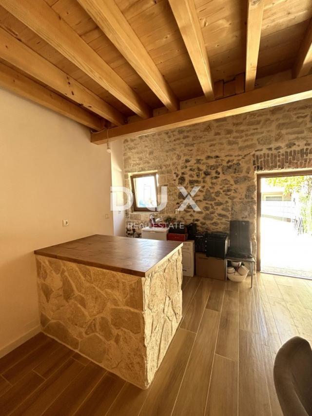 ZADAR, SKROČINI - Two renovated stone houses in a prime location