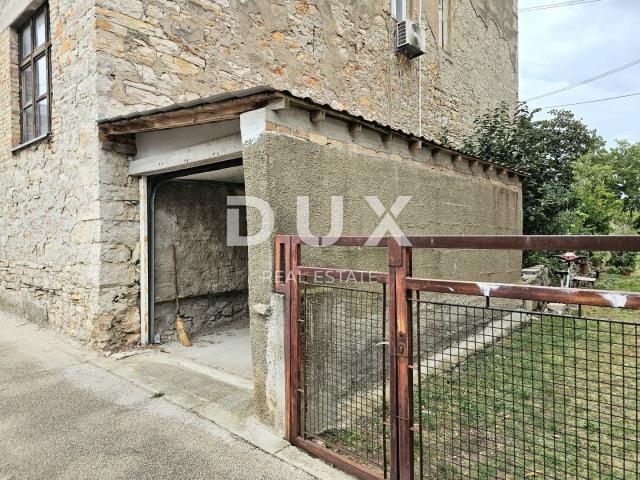 ISTRIA, PULA, CENTER - Furnished garage in an interesting location