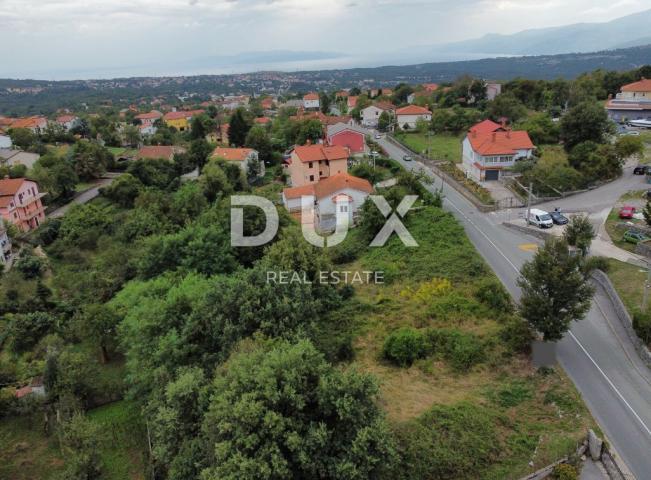 VIŠKOVO - building plot for a building + house in a great location, opportunity