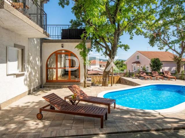 OTOK KRK, KORNIĆ- villa, 250 m2, BAZEN, OKUĆNICA!!!