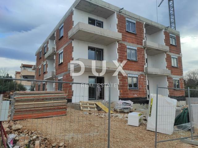 ISTRIA, UMAG - Apartment in a new building 200m from the sea