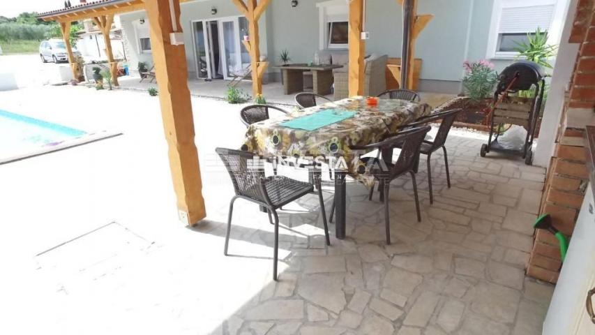 Medulin, Vinkuran, holiday house with pool, 81m2