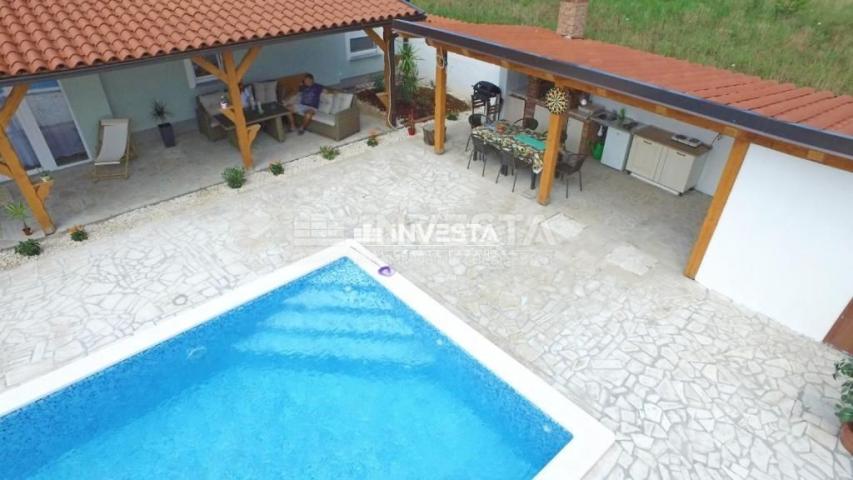 Medulin, Vinkuran, holiday house with pool, 81m2