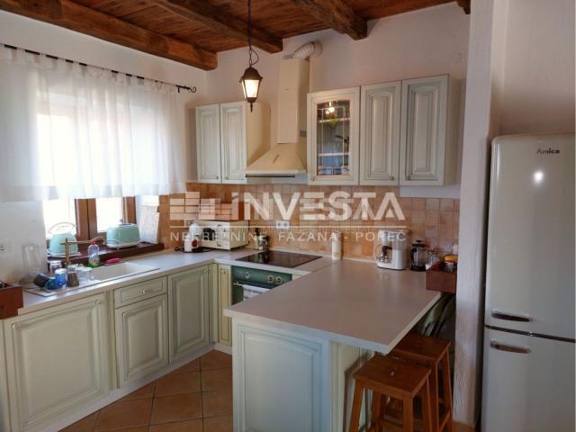 Surroundings of Svetvinčent, beautiful rustic villa with pool 155 m2, 4 bedrooms