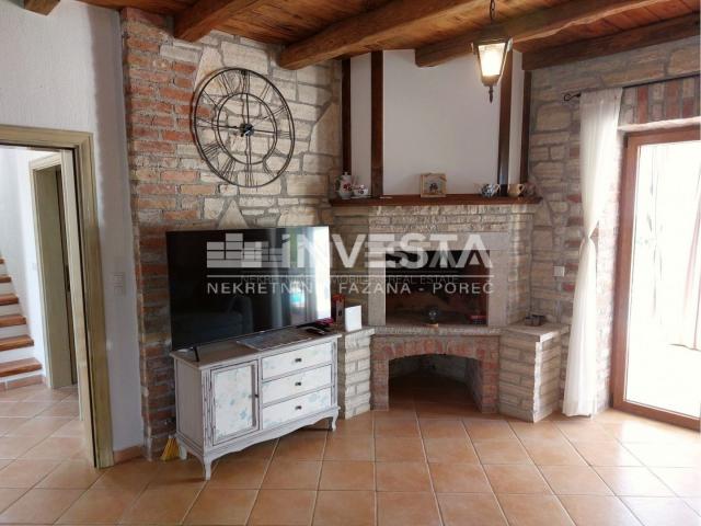 Surroundings of Svetvinčent, beautiful rustic villa with pool 155 m2, 4 bedrooms