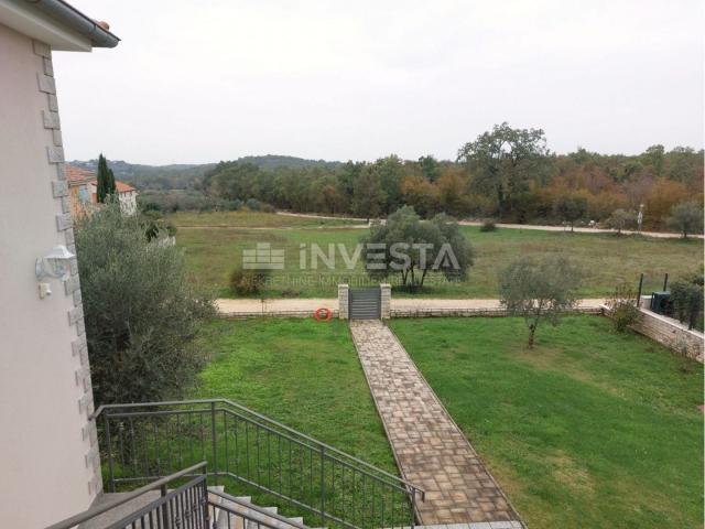 Surroundings of Svetog Lovreč, family house with 2 residential units, 270 m2