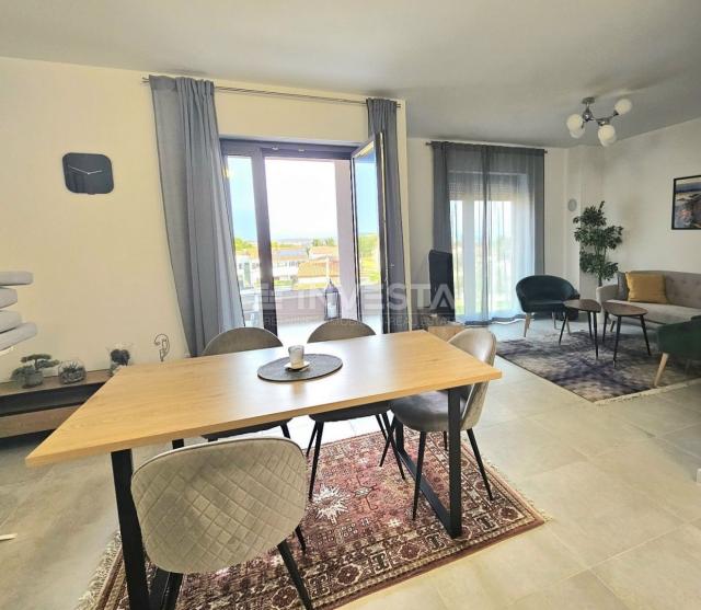 Premantura, modern apartment in a new building with a sea view