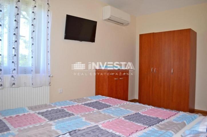 Medulin, Kuća za odmor s bazenom, 230 m2