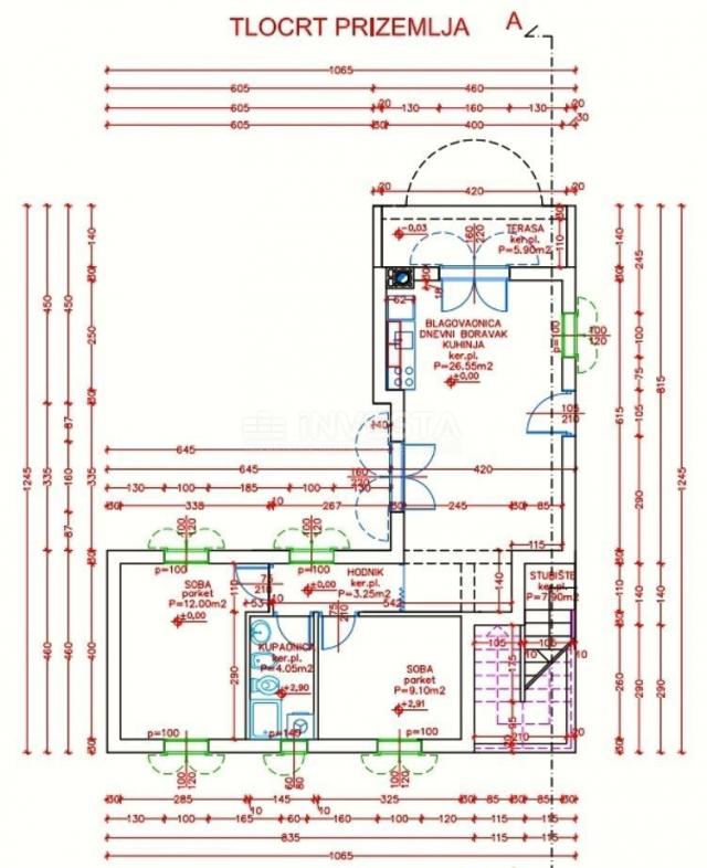 Medulin, freistehendes Haus mit 2 Wohnungen, 200 m vom Meer entfernt