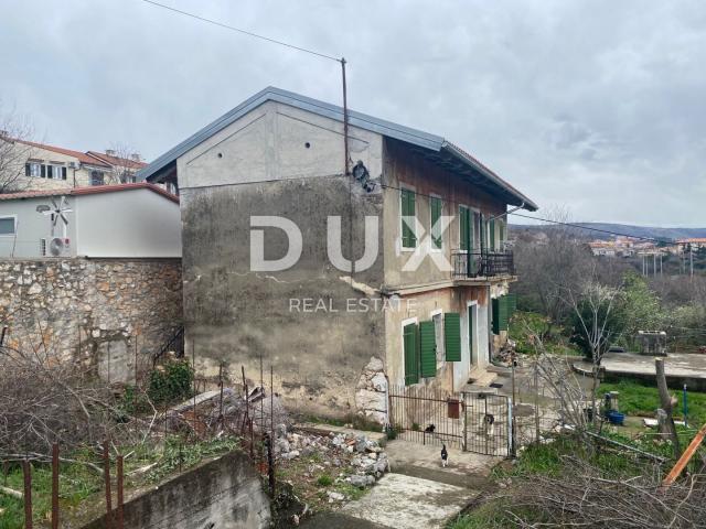 RIJEKA, KOZALA – freistehende alte italienische Villa aus dem Jahr 1912 mit Meerblick und 2.383 m2 G