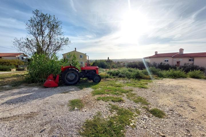 Istra, Pula, građevinsko zemljište, 1000 m2, s pogledom na grad