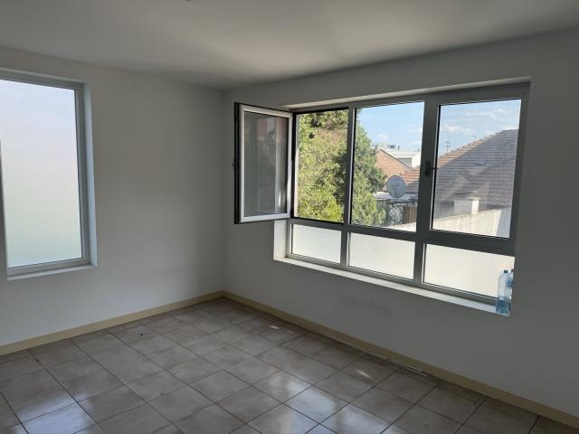 NOVI SAD - SALAJKA - 111. 00 m2