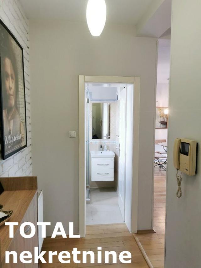 3 Trosoban stan NOVI SAD, 237900€