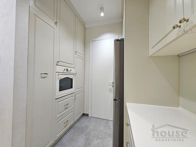 Izdavanje NOVI SAD, CENTAR, kv: 129, € 1700, ID: 9116609