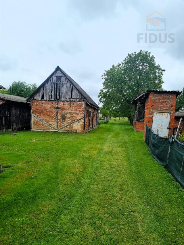 Obiteljska kuća s velikom okućnicom - Zdenci (Orahovica)