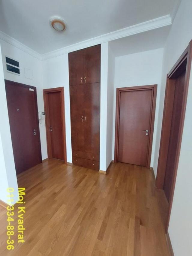 Savski venac, Dedinje - Mihaila Avramovića, 120m2