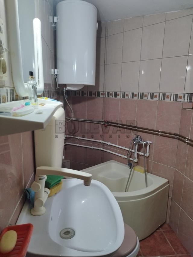 Izdaje se etno apartman u Gornjoj Toponici, 35m2!