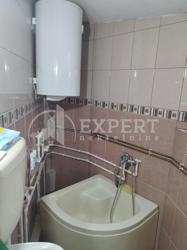 Izdaje se etno apartman u Gornjoj Toponici, 35m2!