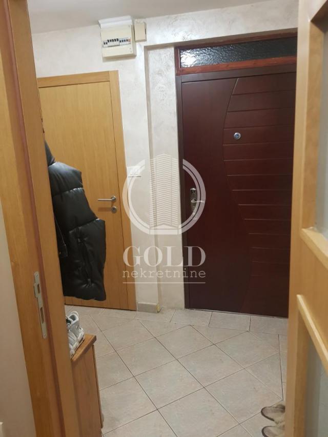 ODLIČNA KUĆA ZA IZDAVANJE - GREAT HOUSE FOR RENT ID#5999