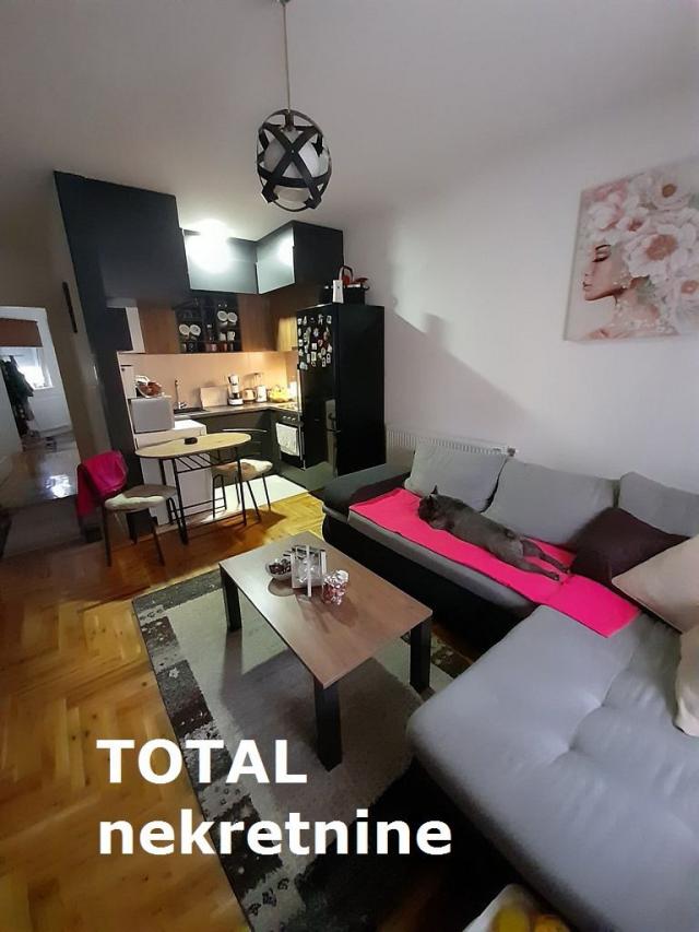 3. 5 Troiposoban stan NOVI SAD, 103830€