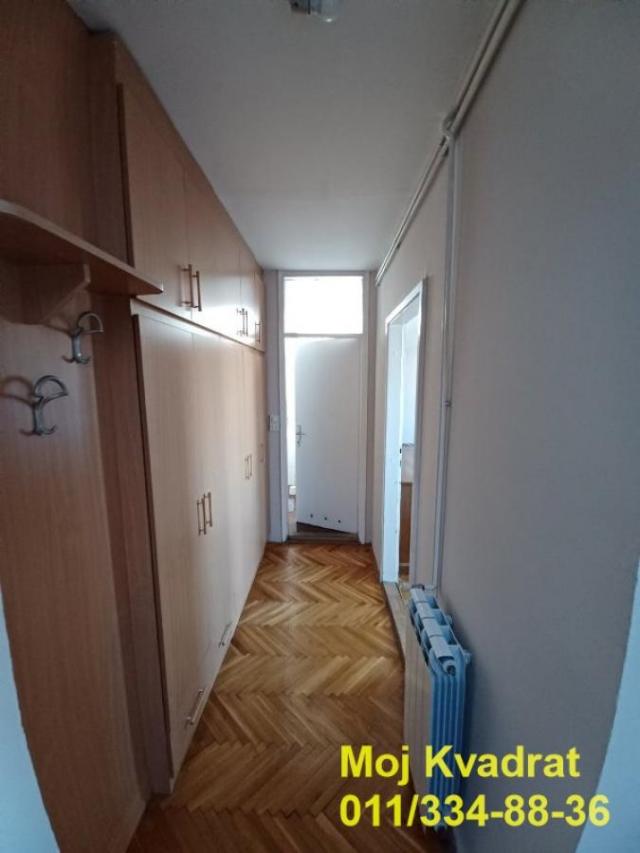 Čukarica, Banovo brdo - Požeška, 75m2