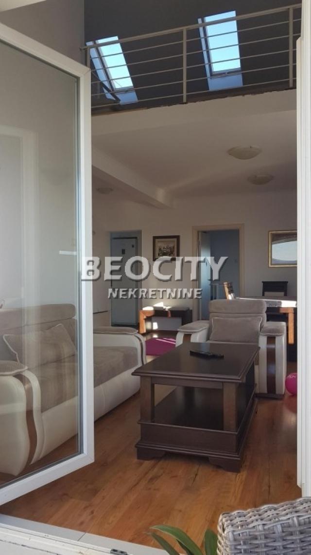 Rakovica, Labudovo brdo, , 2. 5, 84m2, 222600EUR