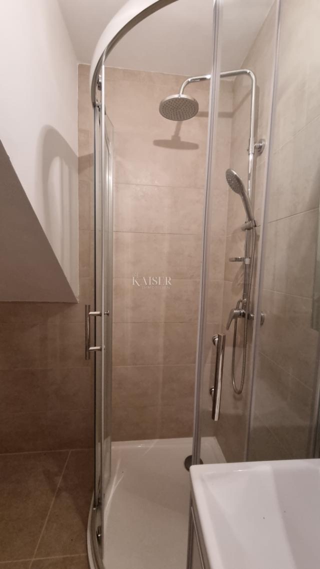 Flat Hreljin, Bakar, 51m2