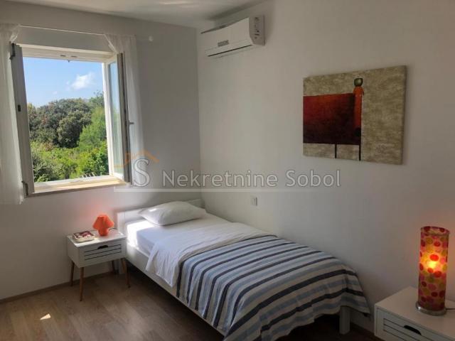 Nerezine, Otok Lošinj - 2S+DB, 57. 51 m2