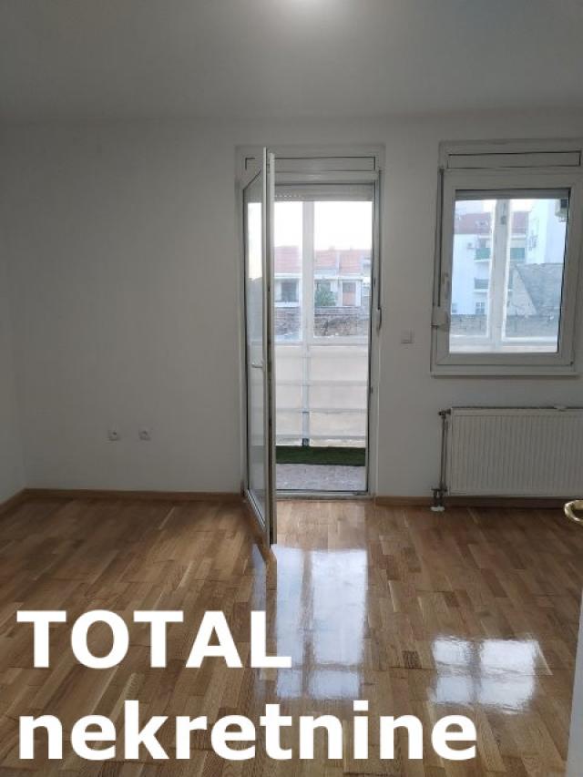 1 Jednosoban stan NOVI SAD, 87550€