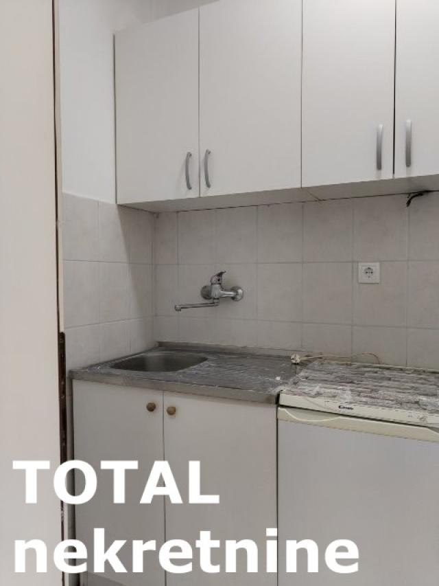 1 Jednosoban stan NOVI SAD, 87550€