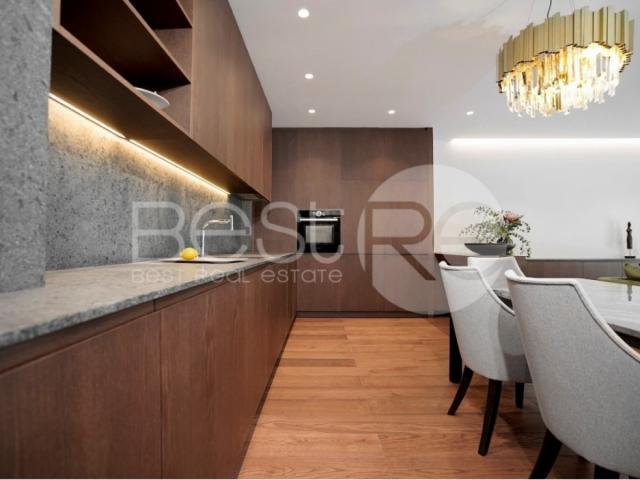 Exclusive three- bedroom apartment - St. Sava Temple