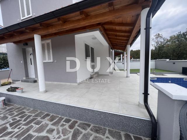 CRIKVENICA, JADRANOVO – Luxuriöse Doppelhaushälfte mit Pool!