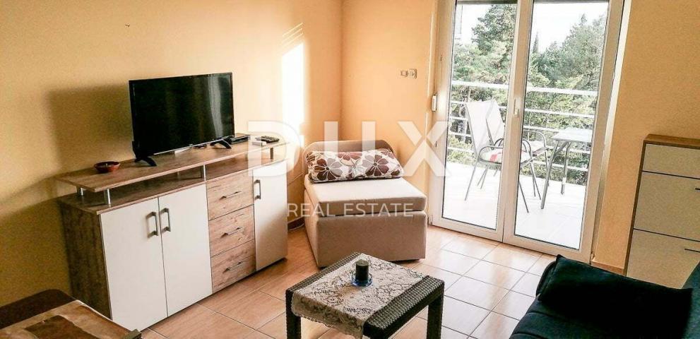 STARIGRAD PAKLENICA - apartmanska kuća blizu mora