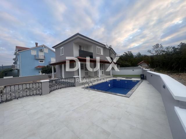 CRIKVENICA, JADRANOVO – Luxuriöse Doppelhaushälfte mit Pool!