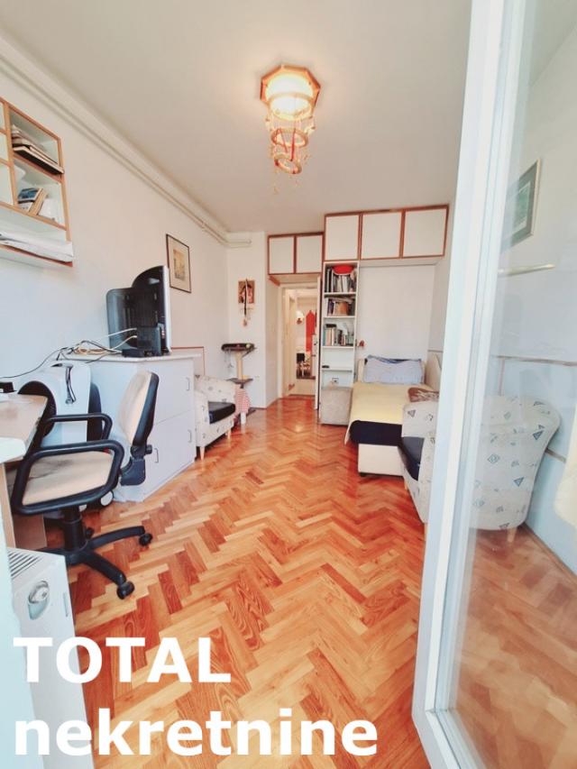 3 Trosoban stan NOVI SAD, 309000€