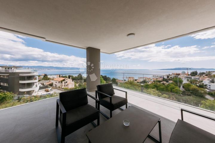 Flat Opatija - Centar, Opatija, 109,30m2