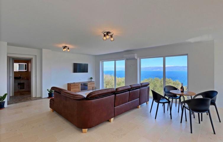 ISTRIA, RABAC - Villa with a panoramic view of the sea