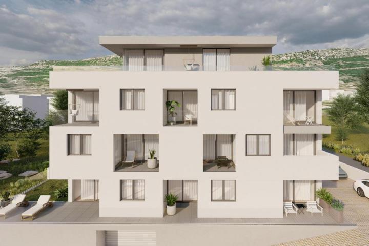 Kaštel Lukšić, dvosoban stan u prizemlju neto korisne površine 56, 28 m2 – S2