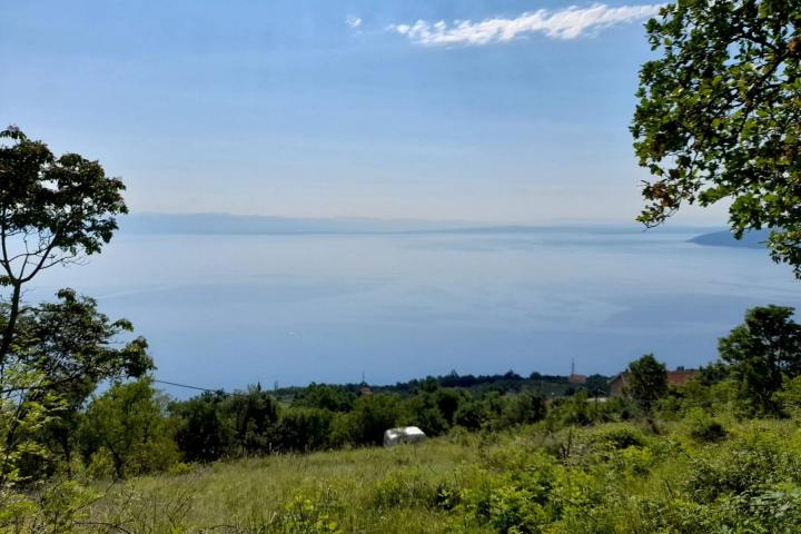 Mošćenička Draga, građevinsko zemljište 2256 m2 sa pogledom na more