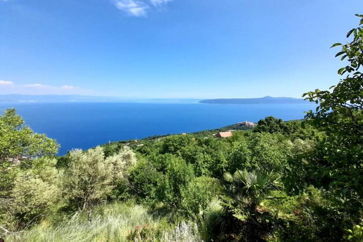 Mošćenička Draga, građevinsko zemljište 2256 m2 sa pogledom na more