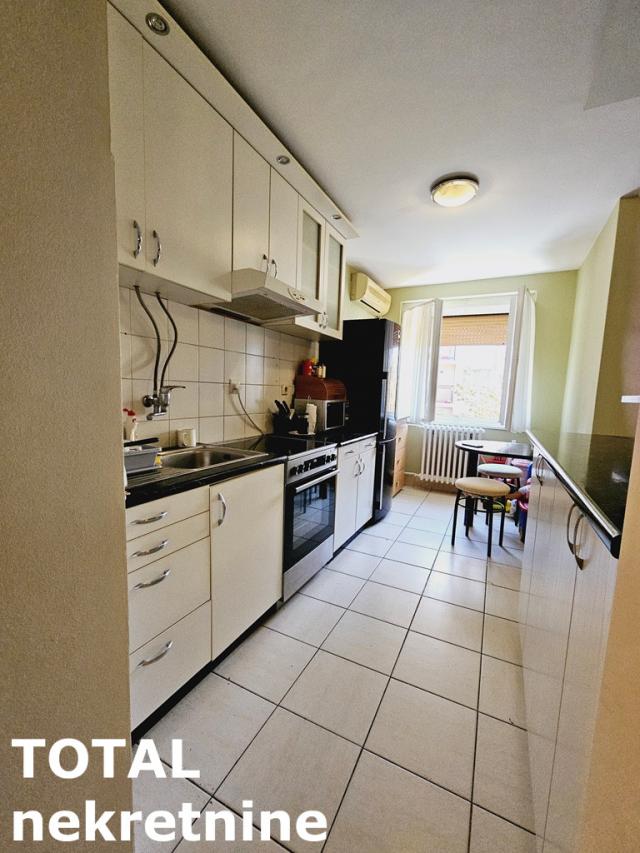 2 Dvosoban stan NOVI SAD, 115560€